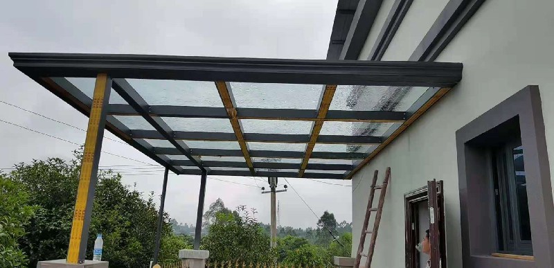 玻璃阳光棚